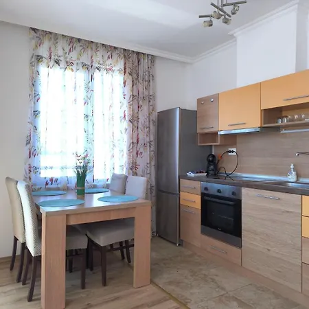 Rilska - Center And Sea Garden * Burgaz