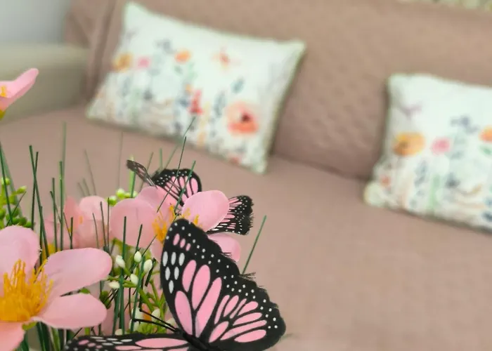 Daire Rilska - Center And Sea Garden