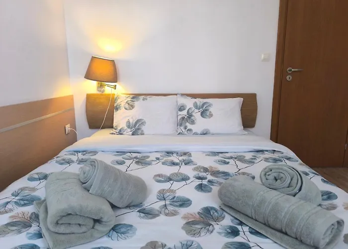 Rilska - Center And Sea Garden Burgaz